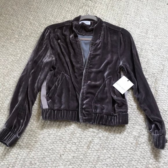 Bella Dahl Other - NWT Bella Dahl silk jacket